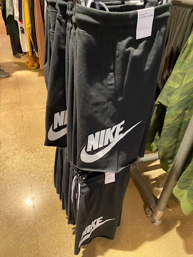 Clothing Store «Nike Factory Store», reviews and photos, 917 Lighthouse Pl, Michigan City, IN 46360, USA