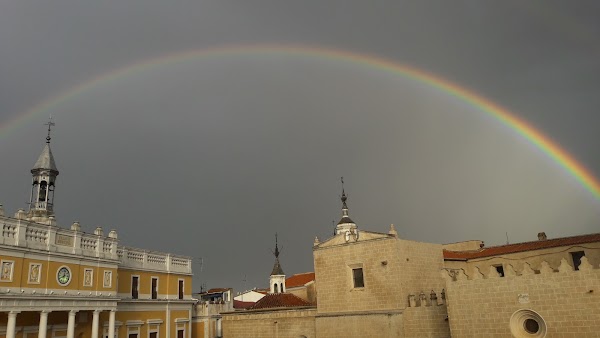 Colegio Oficial de Aparejadores y Arquitectos Técnicos de Badajoz