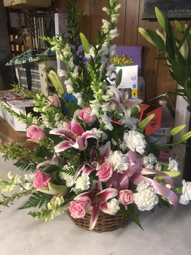 Florist «Powell the Florist», reviews and photos, 1215 Liberty Dr, Mishawaka, IN 46545, USA