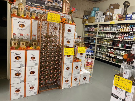 Beer Store «Liquor Depot, Inc.», reviews and photos, 17 Albany Turnpike, West Simsbury, CT 06092, USA