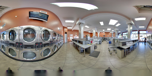 Laundromat «The Laundromat of San Pedro», reviews and photos, 940 S Pacific Ave, San Pedro, CA 90731, USA