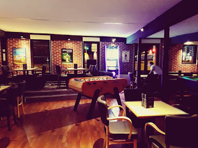 Factory lounge bar cocktail billard à Chartres