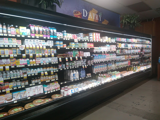 Natural Foods Store «GreenAcres Market Clear Lakes», reviews and photos, 2315 W 21st St N #115, Wichita, KS 67203, USA