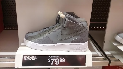 Clothing Store «Nike Factory Store», reviews and photos, 4101 S Carrollton Ave, New Orleans, LA 70119, USA