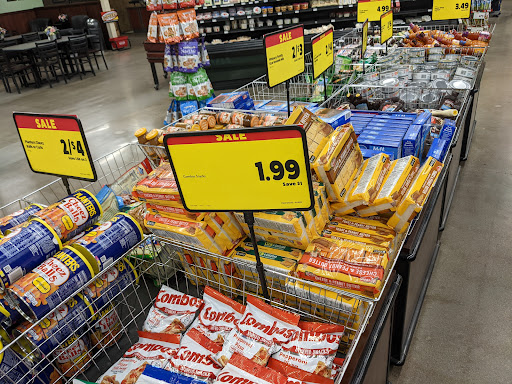 Grocery Store «Family Fresh Market», reviews and photos, 3920 2nd Ave, Kearney, NE 68847, USA