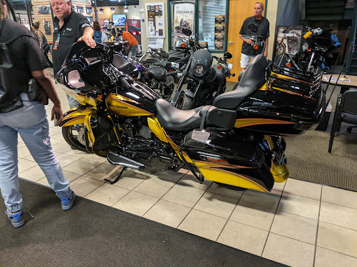Harley-Davidson Dealer «Chi-Town Harley-Davidson», reviews and photos, 17801 South La Grange Road, Tinley Park, IL 60487, USA