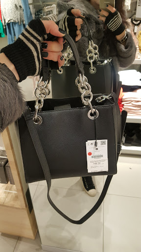 Stores to buy women's shoulder bag Kiev