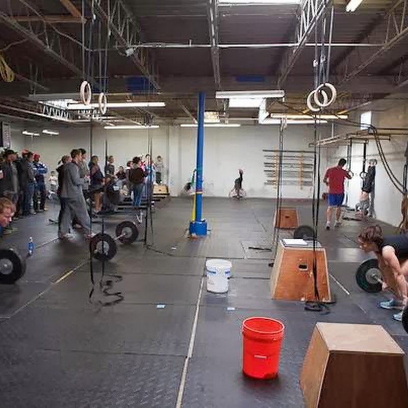 Cincinnati Strength and Conditioning (CrossFit Steel Place)