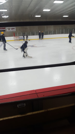 Recreation Center «St Croix Valley Recreation Center», reviews and photos, 1675 Market Dr, Stillwater, MN 55082, USA