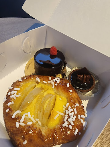 Italian Restaurant «Cossetta», reviews and photos, 211 7th St W, St Paul, MN 55102, USA