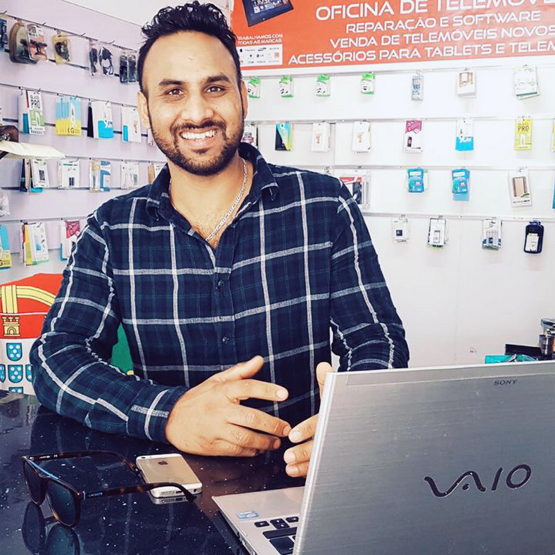 Phone shop Lagos