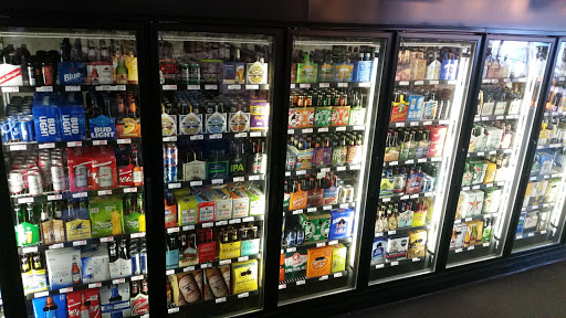 Liquor Store «Darien Discount Wines and Spirits», reviews and photos, 353 Post Rd, Darien, CT 06820, USA