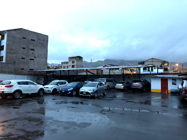 Opiniones de Parking Vip - Garaje / Playa de Estacionamiento en Cusco - Servicio de transporte
