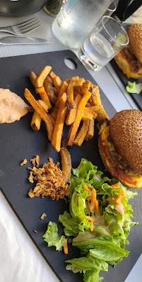 Hamburger du Restaurant D'Ici Et D'Ailleurs à Avignon - n°12