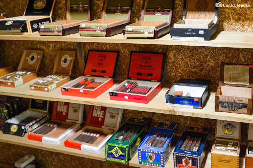 Tobacco Shop «Phoenixville Smoke Shop», reviews and photos, 245 Bridge St, Phoenixville, PA 19460, USA