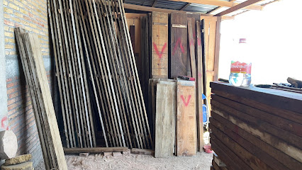 Renta de madera para Cimbra Villanueva