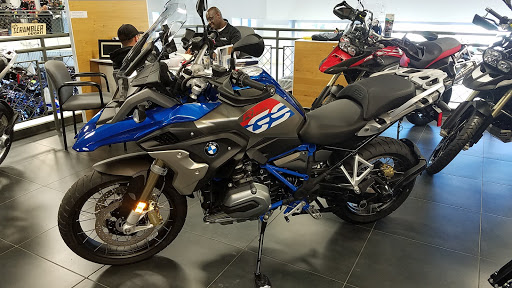 Motorcycle Parts Store «CROSS COUNTRY CYCLE», reviews and photos, 911 Middlesex Ave, Metuchen, NJ 08840, USA