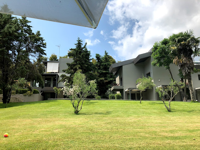 Αριθμός τηλεφώνου Sani Woods (ex Sani Green)