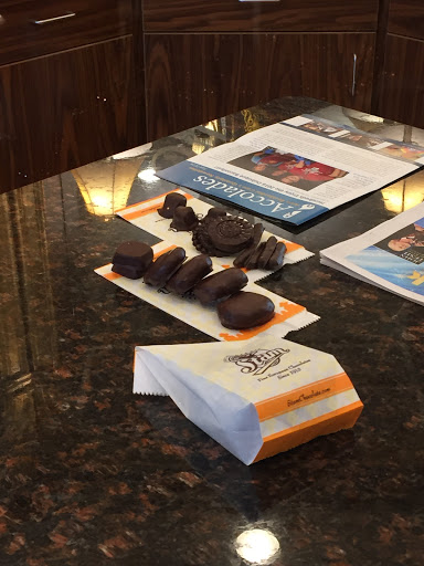 Wine Bar «Chocolaterie Stam», reviews and photos, 269 Main St, Dubuque, IA 52001, USA