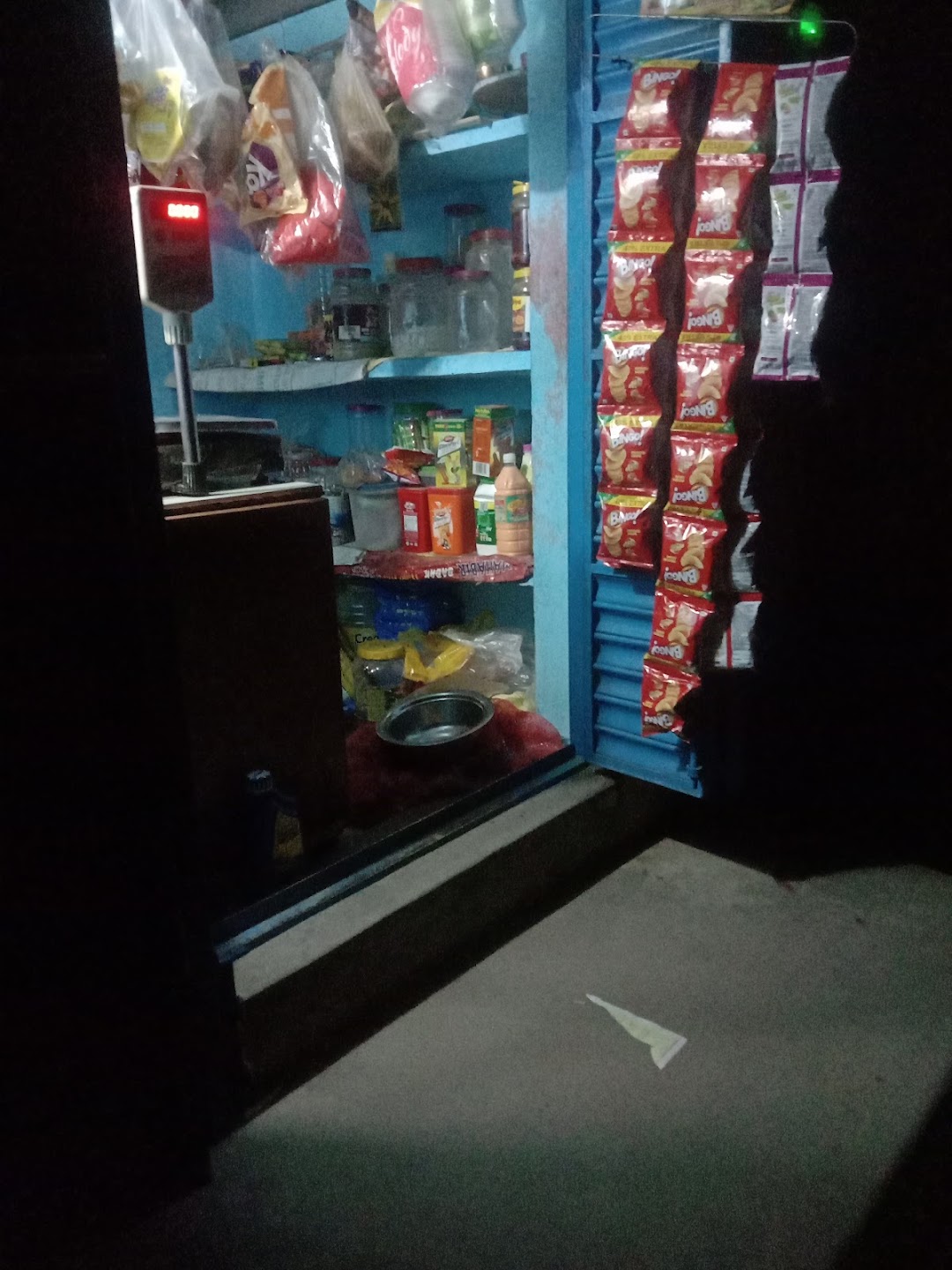 Basant General Store