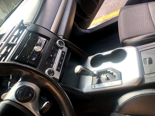 Auto Body Shop «Maaco Collision Repair & Auto Painting», reviews and photos, 4722 W Harrison St, Chicago, IL 60644, USA