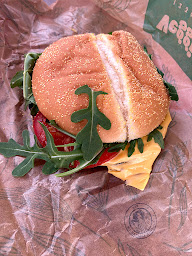 Photo n°8 de Burger King à Arçonnay ()