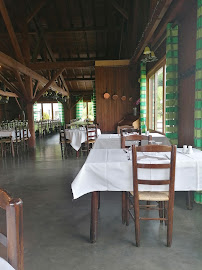 Atmosphère du Restaurant français Le Ranch à Bracon - n°5