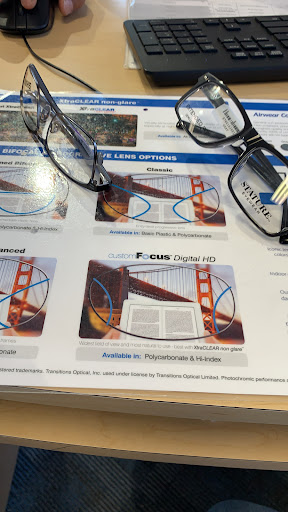 Eye Care Center «Eyeglass World», reviews and photos, 10224 E Adamo Dr, Tampa, FL 33619, USA