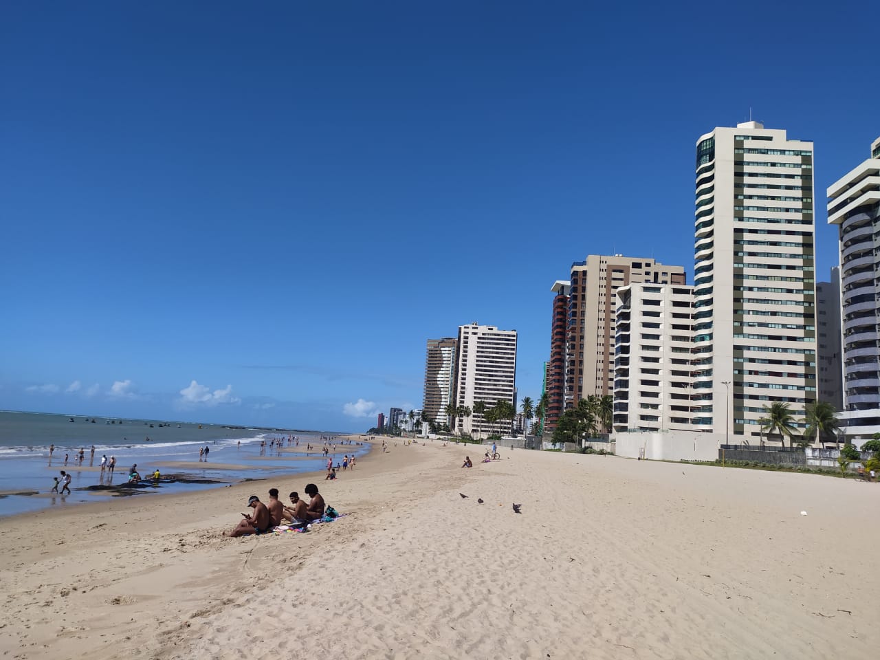 Foto di Praia de Piedade area servizi