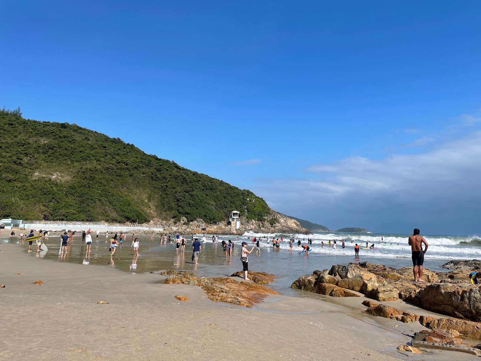 Foto von Big Wave Bay Beach annehmlichkeitenbereich
