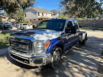 Prestigious Towing - Photo 1 - Car repair in , The Woodlands