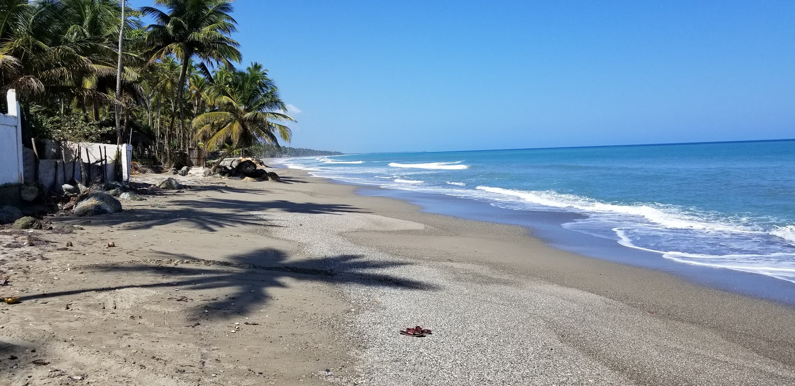Valokuva Playa Genista. pinnalla turkoosi vesi:n kanssa