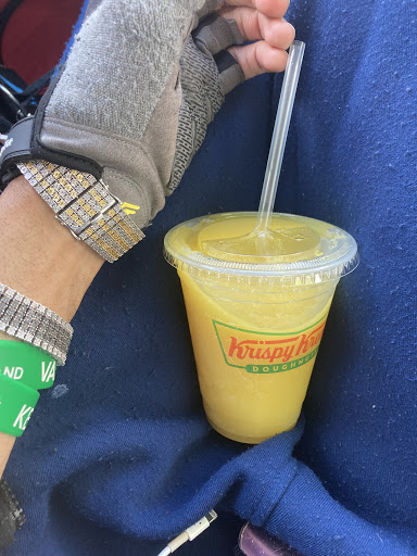 Bakery «Krispy Kreme Doughnuts», reviews and photos, 354 S Maple St, Akron, OH 44302, USA