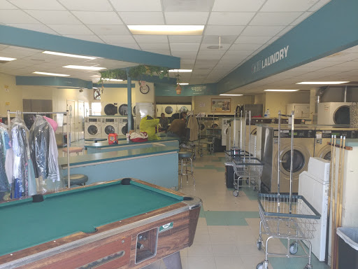 Dry Cleaner «Oasis Laundry & Dry Cleaning», reviews and photos, 1380 N Winchester Blvd, San Jose, CA 95128, USA