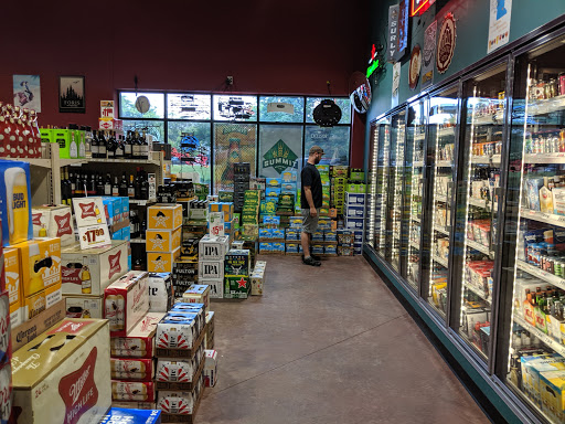 Liquor Store «Glen Lake Wine & Spirits», reviews and photos, 14448 Excelsior Blvd, Minnetonka, MN 55345, USA