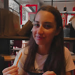 Photo n°3 de l'avis de Francesca.t fait le 05/05/2022 à 19:23 sur le  KFC Napoli - Piazza Carità à Naples