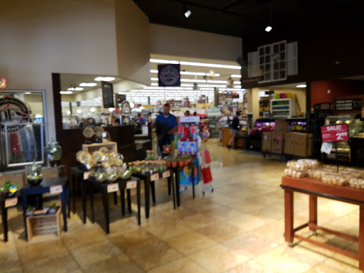 Supermarket «Giant Eagle Supermarket», reviews and photos, 5990 University Blvd #4, Coraopolis, PA 15108, USA