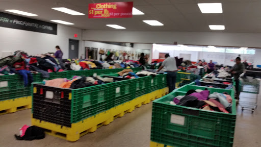 Thrift Store «St. Vincent de Paul Dig & Save Outlet», reviews and photos, 1900 S Park St, Madison, WI 53713, USA