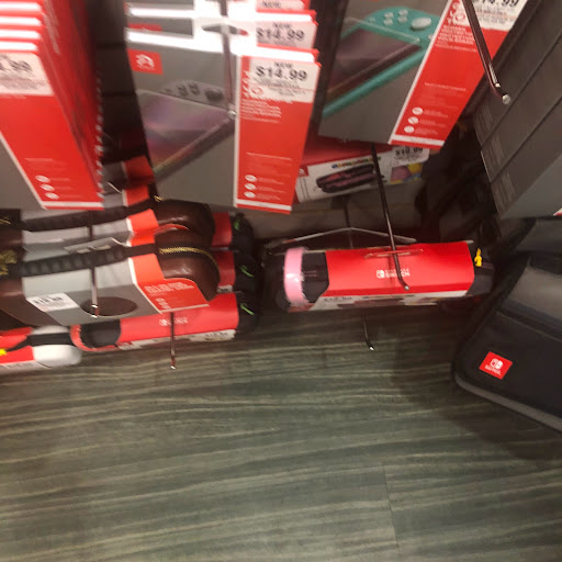 Shopping Mall «Triangle Town Center», reviews and photos, 5959 Triangle Town Blvd, Raleigh, NC 27616, USA