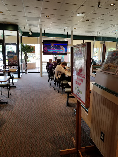 Pizza Restaurant «Round Table Pizza», reviews and photos, 1744 Decoto Rd, Union City, CA 94587, USA