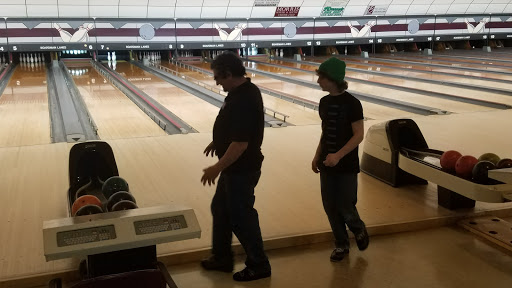 Bowling Alley «Boardman Lanes», reviews and photos, 7524 Market St, Youngstown, OH 44512, USA