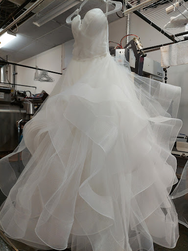 Dry Cleaner «Crosstown Cleaners», reviews and photos, 915 S College Mall Rd, Bloomington, IN 47401, USA