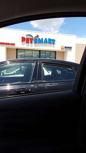 Pet Supply Store «PetSmart», reviews and photos, 1450 Spring Meadows Dr, Holland, OH 43528, USA