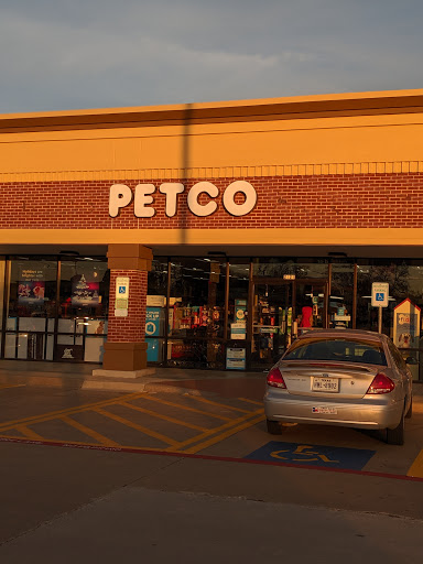 Petco Animal Supplies, 2121 Harwood Rd, Bedford, TX 76021, USA, 