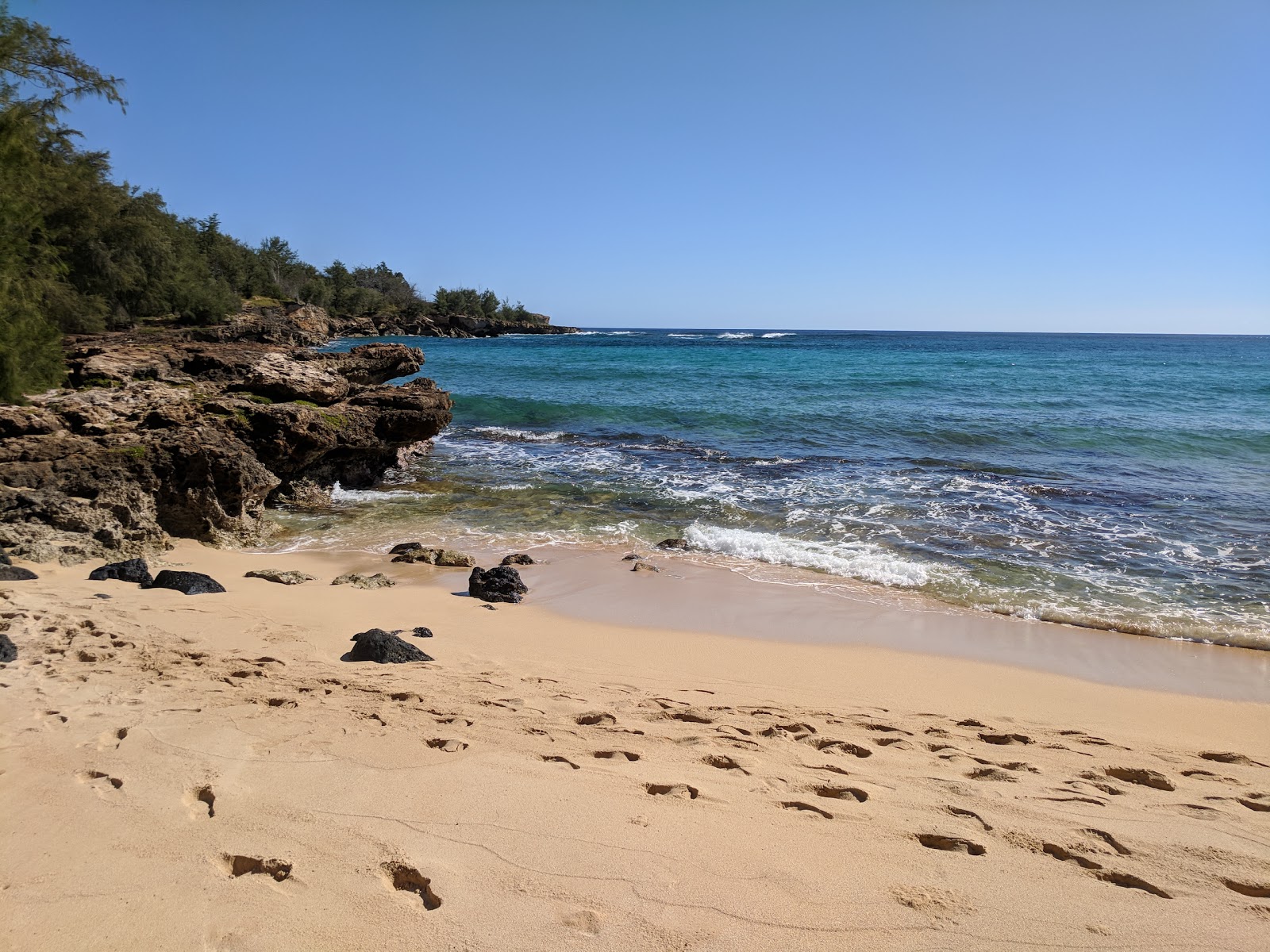 Photo de Mahaulepu Beach situé dans une zone naturelle