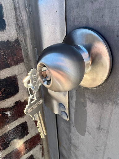 Locksmith «The Locksmith House», reviews and photos, 880 Wyckoff Ave, Brooklyn, NY 11237, USA