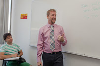 Mentor Language Institute - Photo 8 - Car repair in Los Angeles, CA, Glendale