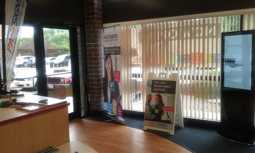 Sign Shop «FASTSIGNS», reviews and photos, 408 75th St, Downers Grove, IL 60516, USA