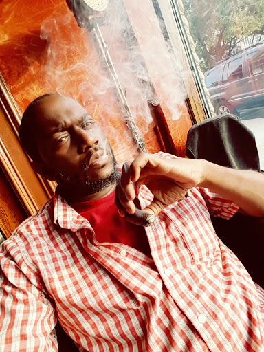 Tobacco Shop «La Casa Cigars and Lounge - Retail», reviews and photos, 1502 Randolph Street #100, Detroit, MI 48226, USA