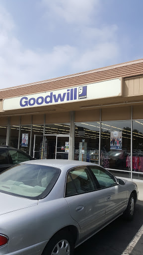 Store «Goodwill - Fontana», reviews and photos, 8270 Sierra Ave, Fontana, CA 92335, USA